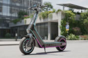 découvrez les dernières innovations en matière de design pour les scooters électriques, alliant esthétique moderne et fonctionnalités avancées pour une mobilité urbaine durable.